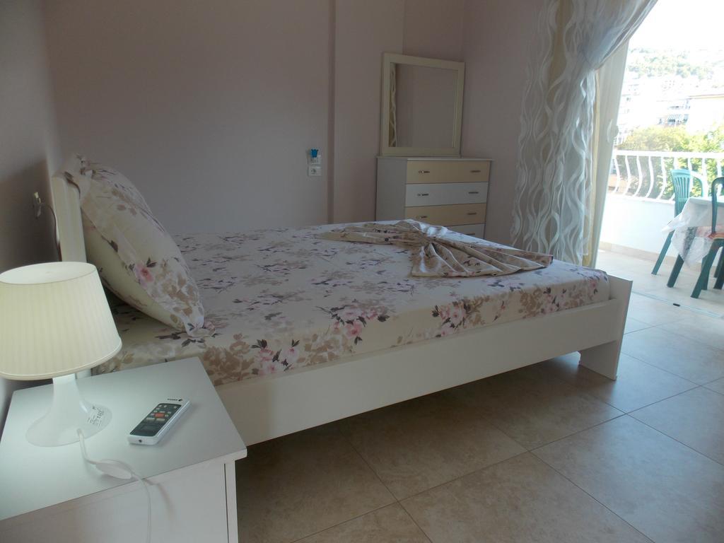 Linda Home Sarandë Buitenkant foto