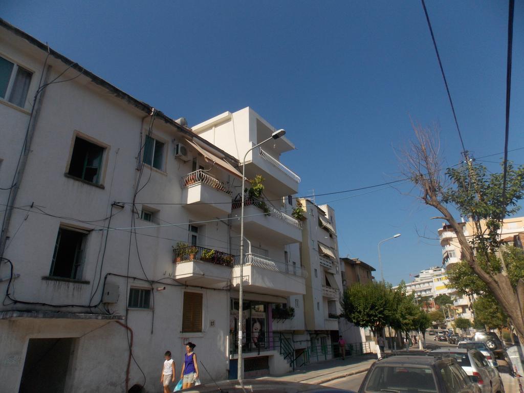 Linda Home Sarandë Buitenkant foto